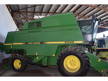 Biçerdöver JOHN DEERE 2066