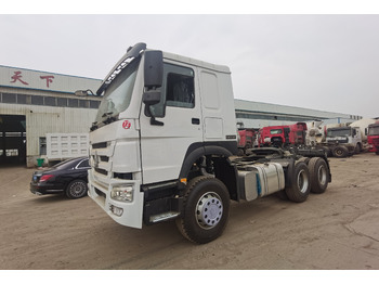 Çekici SINOTRUK HOWO trailer head: fotoğraf 4