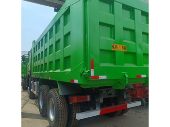 Damperli kamyon SINOTRUK HOWO 6x4: fotoğraf 3