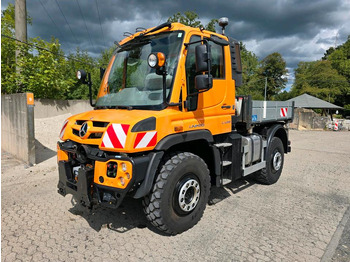 Atık toplama taşıt/ Özel amaçlı taşıt UNIMOG