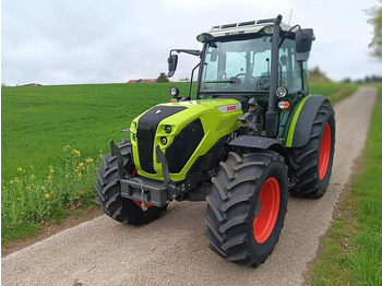 Traktör CLAAS Axos 240