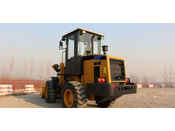 Tekerlekli yükleyici CATERPILLAR