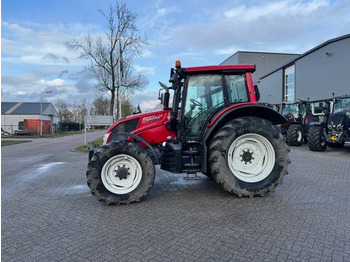 Traktör VALTRA N123