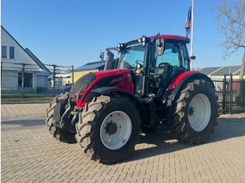 Traktör VALTRA N134