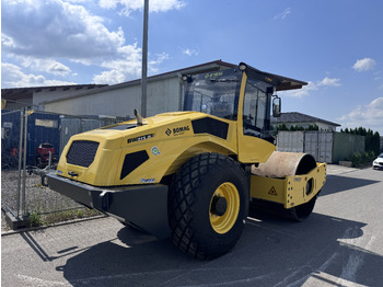 Kompaktör Bomag BW 213 D-5: fotoğraf 5