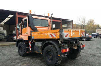 Atık toplama taşıt/ Özel amaçlı taşıt UNIMOG U300