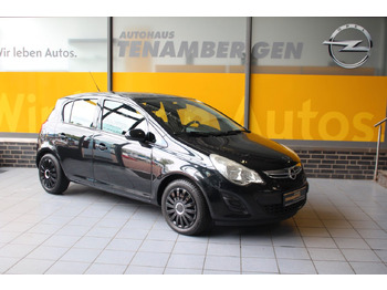Binek araba OPEL