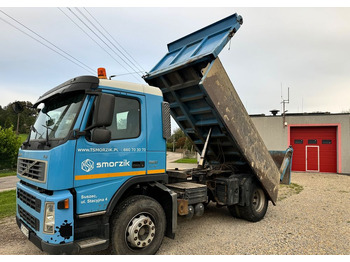 Damperli kamyon VOLVO FM