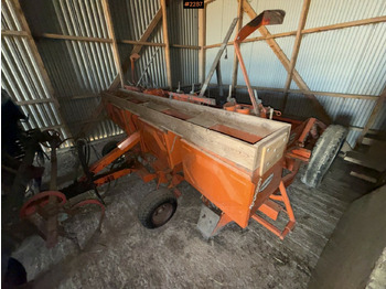 Patates ekim makinası