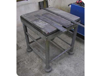 Metal işleme makinası