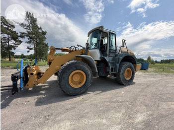 Tekerlekli yükleyici LIEBHERR L 544