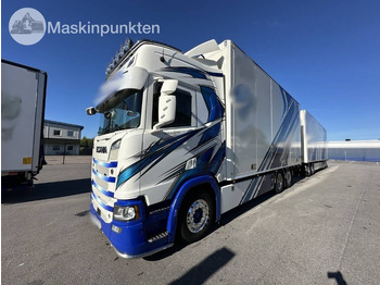 Kapalı kasa kamyon SCANIA R 520