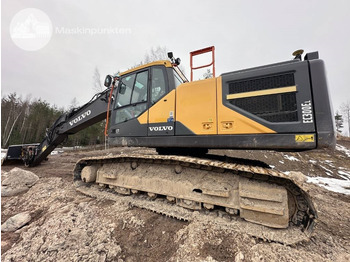 Paletli ekskavatör VOLVO EC300EL
