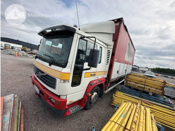 Kapalı kasa kamyon VOLVO FL6