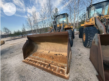 Tekerlekli yükleyici Volvo L 120 C: fotoğraf 2