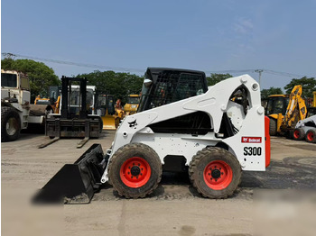 Mini yükleyici BOBCAT S300