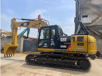 Paletli ekskavatör CATERPILLAR 320DL