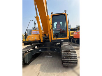 Paletli ekskavatör HYUNDAI ROBEX 220 LC-9S: fotoğraf 5