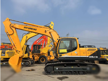 Paletli ekskavatör HYUNDAI ROBEX 220 LC-9S: fotoğraf 4