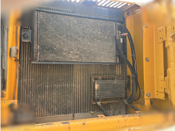 Paletli ekskavatör JCB JS220 LC: fotoğraf 5