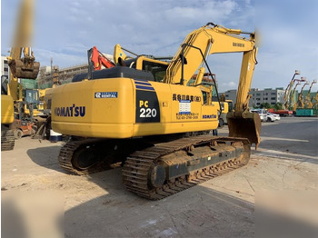 Paletli ekskavatör KOMATSU PC220-8