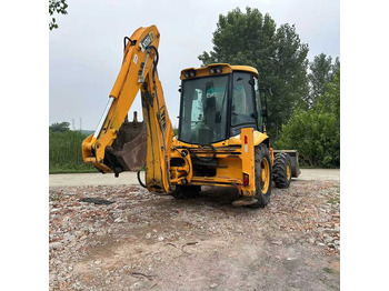 Iş makinesi JCB 3CX