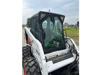 Mini yükleyici USED BOBCAT S160 Skid-steer Loader Bobcat S160 Carry Sweeper with Very Good Performance Is for Sale at a Low Price.: fotoğraf 3