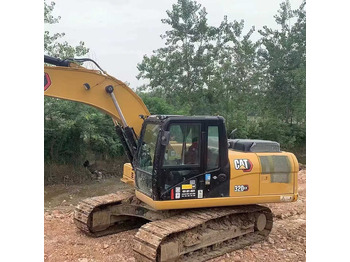 Paletli ekskavatör CATERPILLAR 320