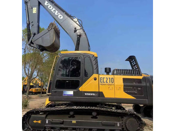 Paletli ekskavatör VOLVO EC210