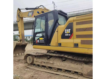 Paletli ekskavatör CATERPILLAR 320GC