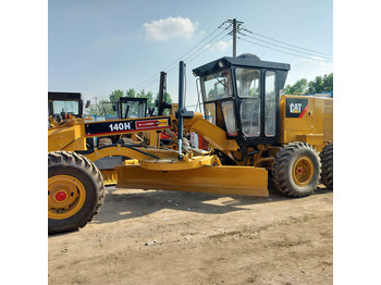 Greyder CATERPILLAR 140H