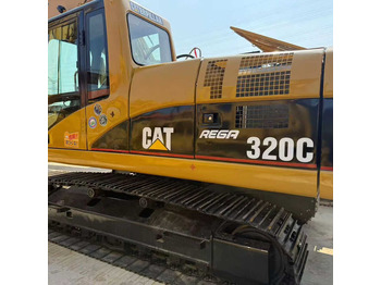 Ekskavatör CATERPILLAR 320CL