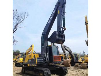 Paletli ekskavatör VOLVO EC210