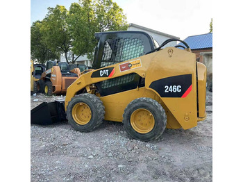 Mini yükleyici CATERPILLAR 226