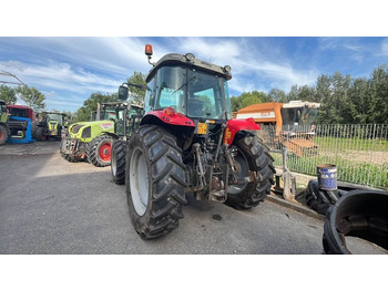 Traktör Massey Ferguson 5470: fotoğraf 4
