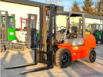Dizel forklift TOYOTA FD 40