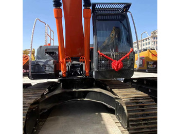 Ekskavatör HITACHI ZX200