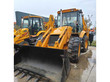 Iş makinesi JCB 3CX