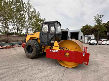 Yol silindiri Used Dynapac CA301 Vibratory Roller with Less Working Time and Superior Performance Used Dynapac 251d/301D Roller for Sale: fotoğraf 4