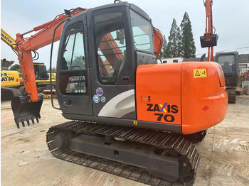 Ekskavatör HITACHI ZX70