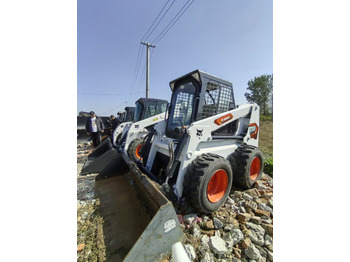 Mini yükleyici BOBCAT S590