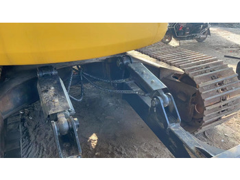 Paletli ekskavatör KOMATSU PC138US: fotoğraf 3
