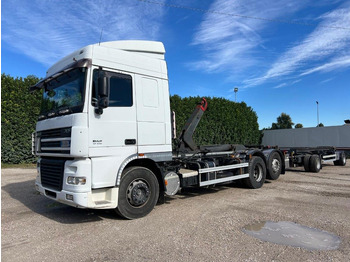 Kancalı yükleyici kamyon DAF XF 530
