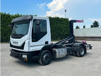 Kancalı yükleyici kamyon IVECO