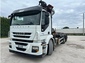 Kancalı yükleyici kamyon IVECO Stralis