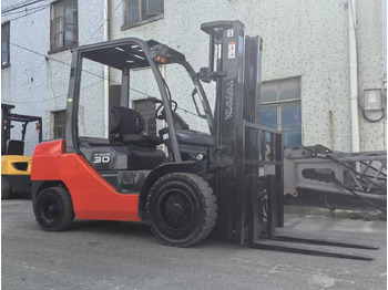 Dizel forklift TOYOTA