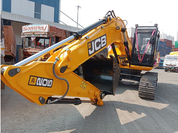 Paletli ekskavatör JCB JS200