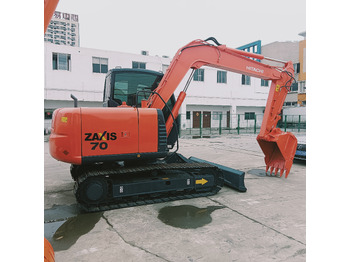 Paletli ekskavatör HITACHI ZX70