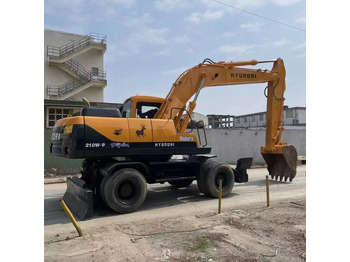 HYUNDAI R210W-9 finansal kiralama HYUNDAI R210W-9: fotoğraf 1