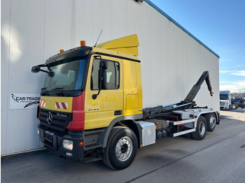 Kancalı yükleyici kamyon MERCEDES-BENZ Actros